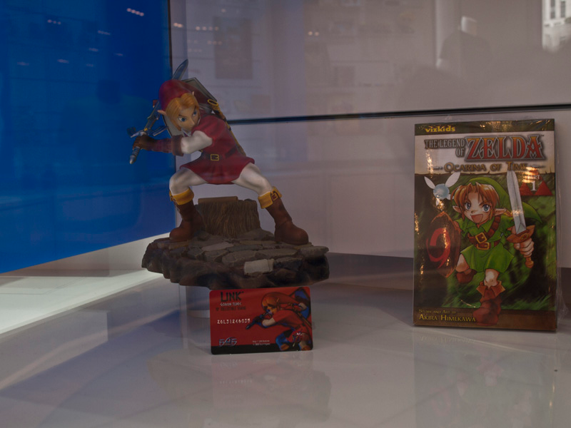 Illustration for article titled 25 Years of Zelda on Display at Nintendo World